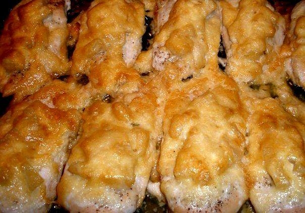 Рецепт: Куриные грудки с ананасом