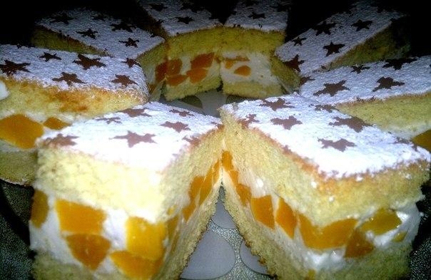 Рецепт: Торт с нежнейшим творожным кремом. Вместо ананасов использовала консервированные персики.