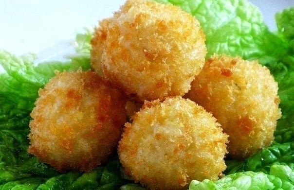 Рецепт: Рисовые шарики с сыром Рецепт: Рисовые шарики с сыром