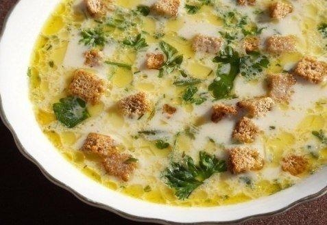 Рецепт: Сырный суп с гренками
