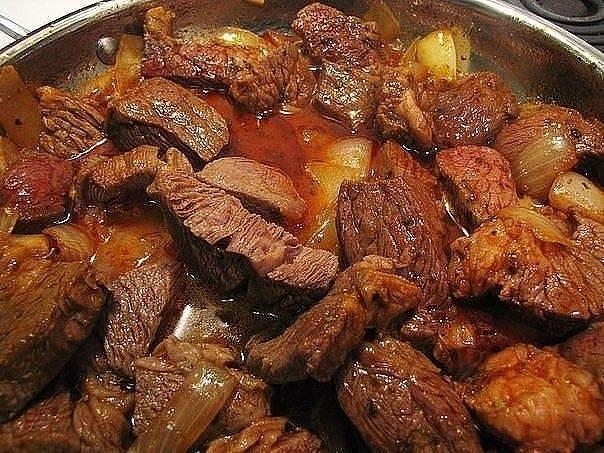 Рецепт: ВКУСНЫЙ ДОМАШНИЙ ГУЛЯШ