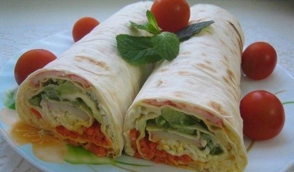 Рецепт: ЦВЕТНОЙ РУЛЕТ ИЗ ЛАВАША