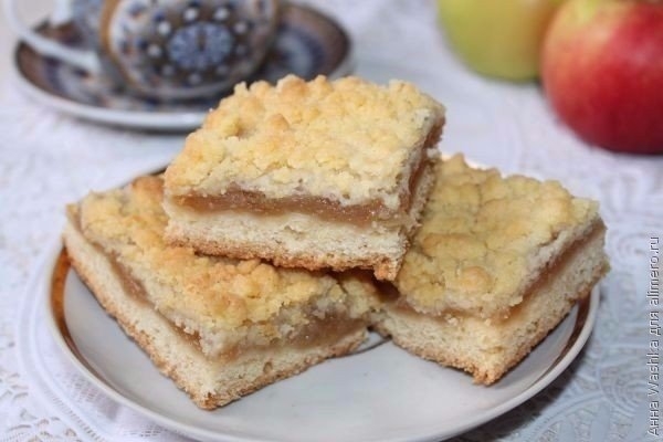 Немецкий вкусный пирог с яблоками &laquo;Кухен&raquo;