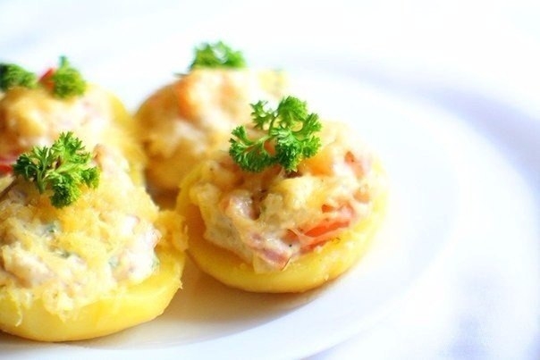 Рецепт: Фаршированный картофель