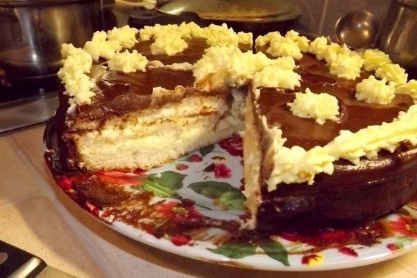 Рецепт: ОЧЕНЬ ВКУСНЫЙ И БЫСТРЫЙ ТОРТ ЧАРОДЕЙКА