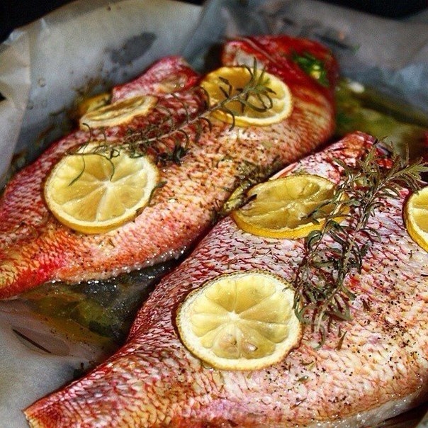 Рецепт: Вкусная рыба в духовке Рецепт: Вкусная рыба в духовке