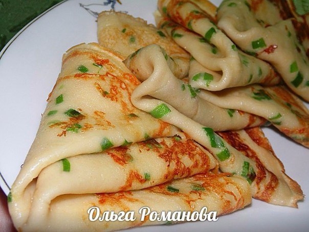 Блины на пиве с зелёным луком и сыром Блины на пиве с зелёным луком и сыром