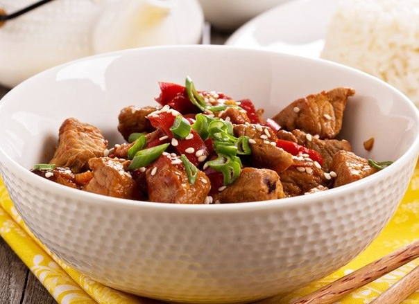 Жареное мясо: рецепт с луком и болгарским перцем