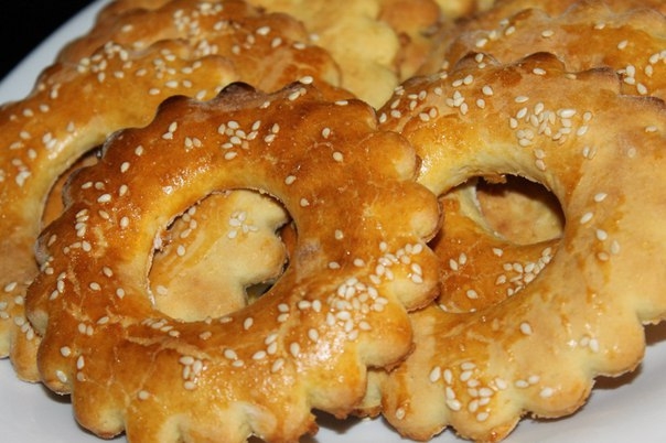 Кунжутные колечки.
