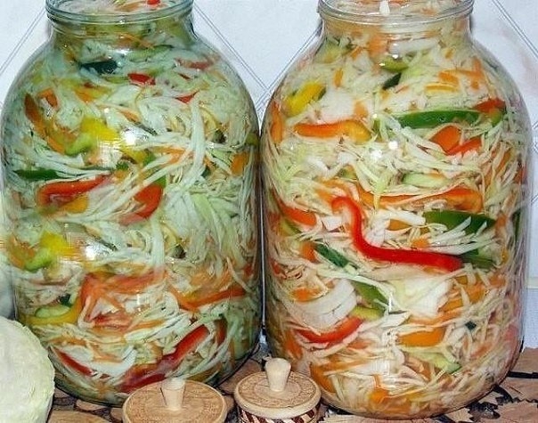 РЕЦЕПТЫ ВКУСНОЙ КАПУСТЫ ============================================== 1) Капустный салат на зиму "О