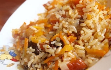 Плов с сухофруктами (в пароварке)