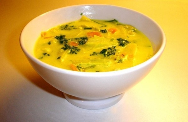 Куриный суп с рисом и цветной капустой