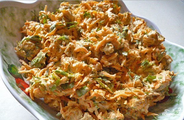 Салат "Обожайка" с сухариками
