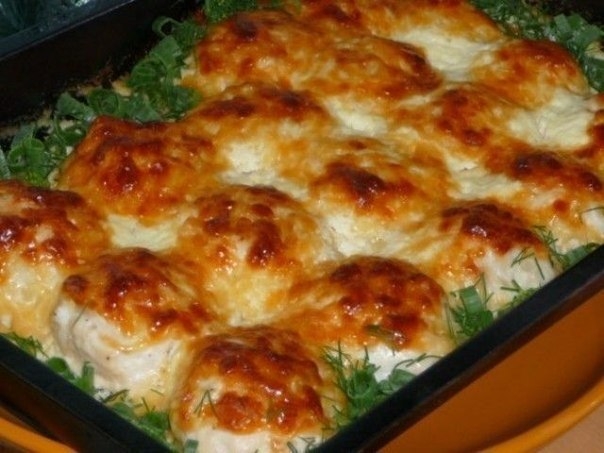Куриные шарики (в сливочном соусе)