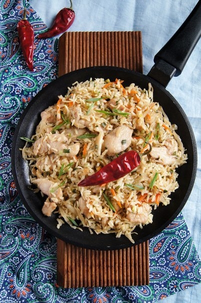 Рис с капустой и мясом