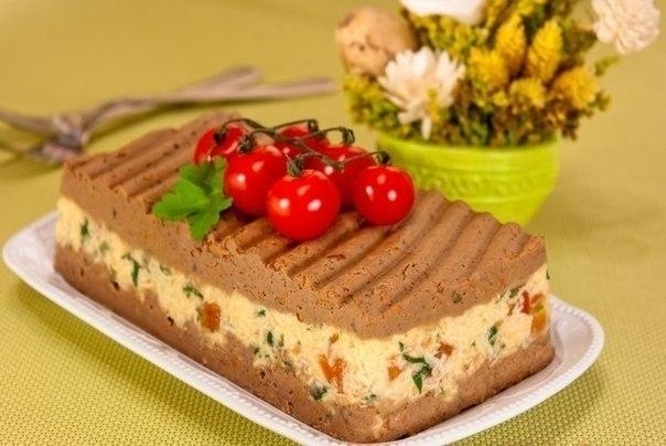 Паштет с куриной печенью и сыром &mdash; нежнейший, яркий, вкусный паштет. Вместо куриной печени можно исп