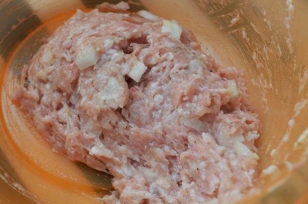 Заливной пирог с куриными фрикадельками в мультиварке Заливной пирог с куриными фрикадельками в мультиварке