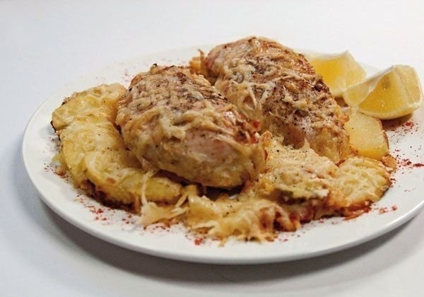 КУРИНЫЕ ГРУДКИ ЗАПЕЧЁННЫЕ В СЛИВКАХ