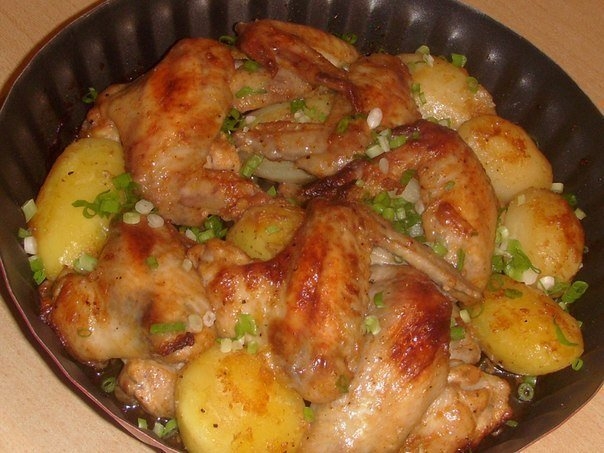 ТОП-10 РЕЦЕПТОВ ВКУСНЕЙШИХ КУРИНЫХ КРЫЛЫШЕК