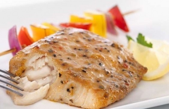 Вкусная и полезная рыбка - Минтай в соусе