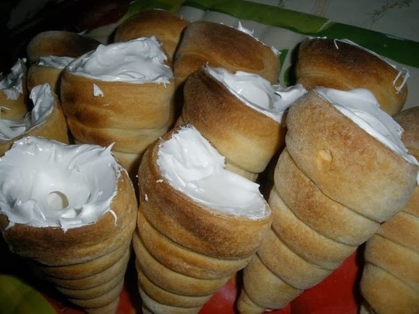 Слоёные трубочки с белковым кремом!