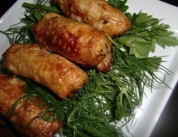 Рулеты мясные с сыром и шпинатом