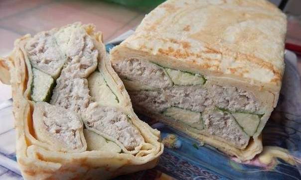 Блинная закуска с мясом и сыром