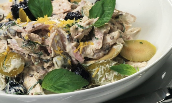 Холодная курица с оливками и лимоном