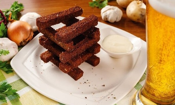 Гренки чесночные