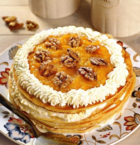 Блинный торт с курагой