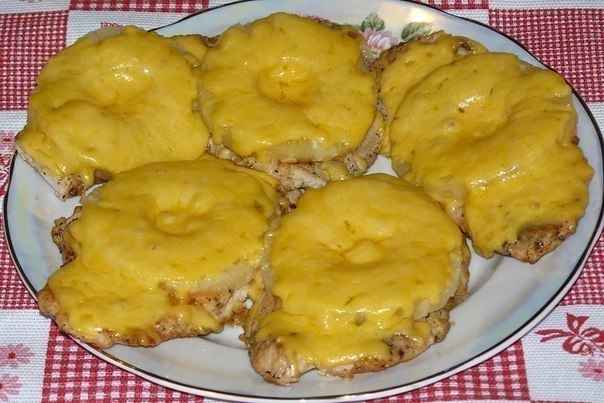 Куриные отбивные с ананасом и сыром всего за 15 минут!