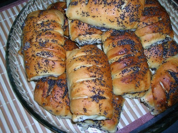 Сдобные булочки с маком. Сдобные булочки с маком.