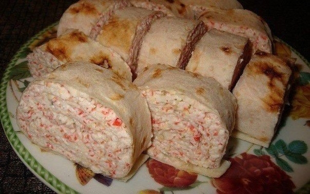 Рулетики с крабами. Рулетики с крабами.