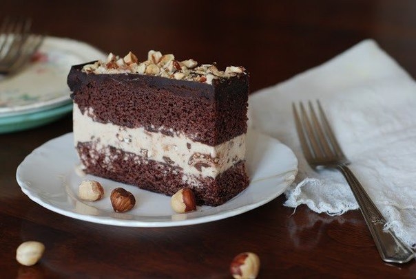 Шоколадно-ореховый торт-мороженое