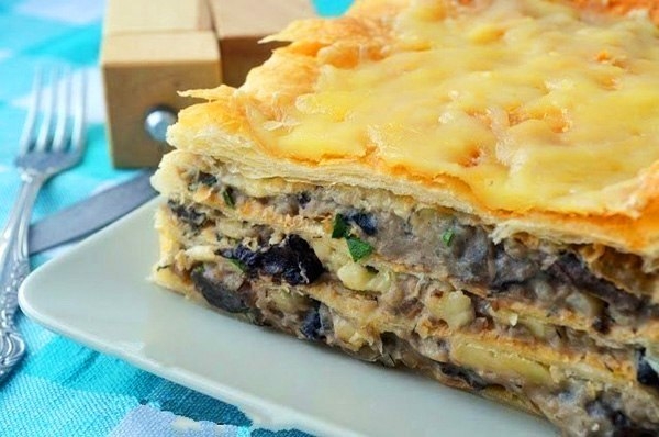 Горячий закусочный торт а-ля Наполеон с картофельно-грибным кремом Горячий закусочный торт а-ля Наполеон с картофельно-грибным кремом