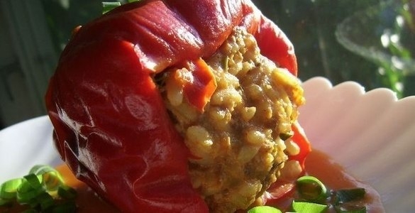 Фаршированный перец мясом и рисом