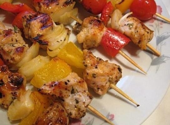 Куриный шашлык с овощами