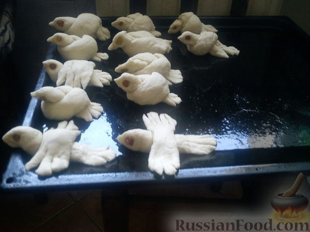 Постные булочки "Жаворонки". Отличное дополнение к постной трапезе выходного дня.