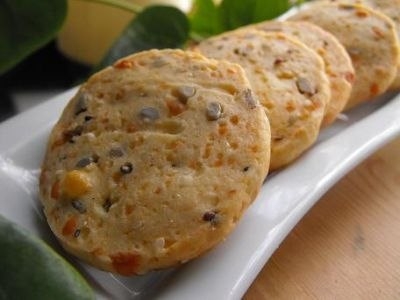 Печенье с сыром и семенами