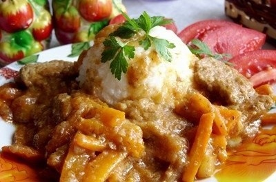 Говядина в панировке с овощами (мясо по-полонинськи) Говядина в панировке с овощами (мясо по-полонинськи)