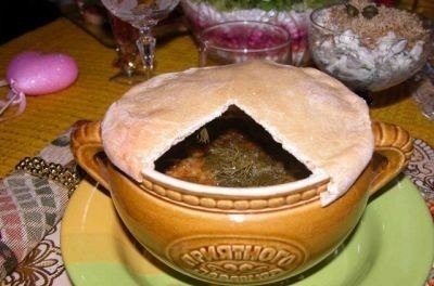 Печень с гречкой и грибами в горшочках Печень с гречкой и грибами в горшочках