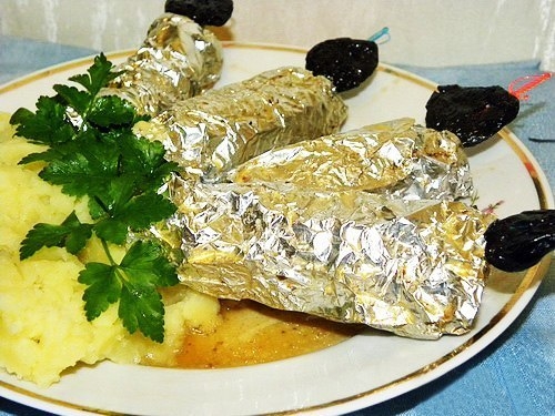 Горячая закуска &laquo;Мясные рулетики-эскимо&raquo;