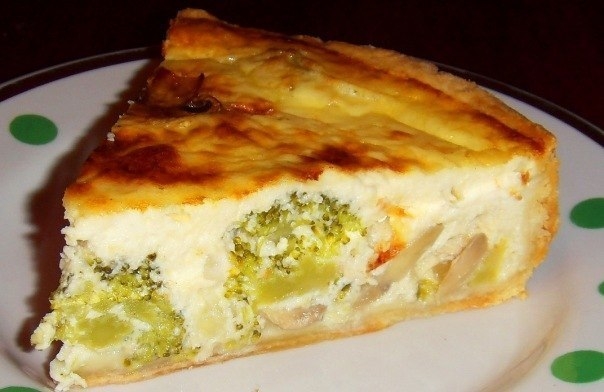 Лоранский пирог с курицей, грибами и брокколи. Ингредиенты