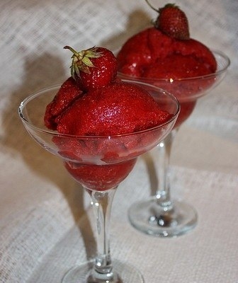 Клубничное сорбе