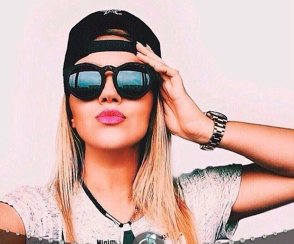 20 заповедей современной девушки. 20 заповедей современной девушки.