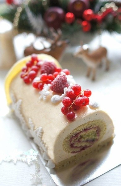 La buche "Plougastel a la vanille"