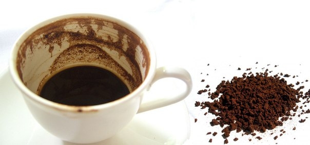 Погодите выбрасывать кофейную гущу: 15 способов неожиданного применения чудо-средства.