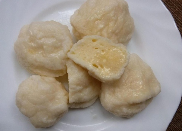 Вареные сырники