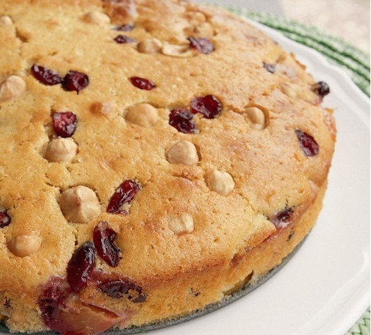ЯБЛОЧНЫЙ ПИРОГ с изюмом и фундуком