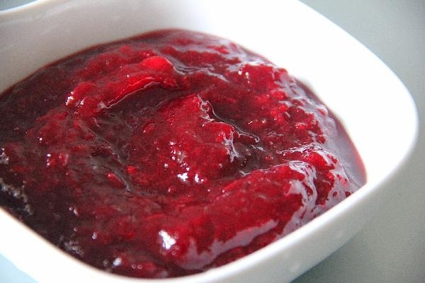ПЮРЕ ИЗ ВИШНИ ИЛИ СЛИВЫ